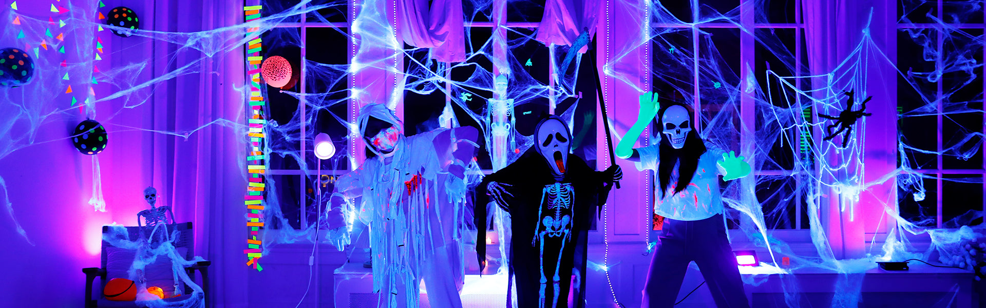 Black Light Bar