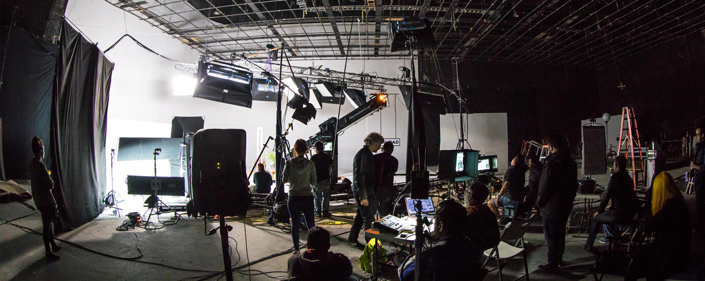 Movie Set Lighting Application